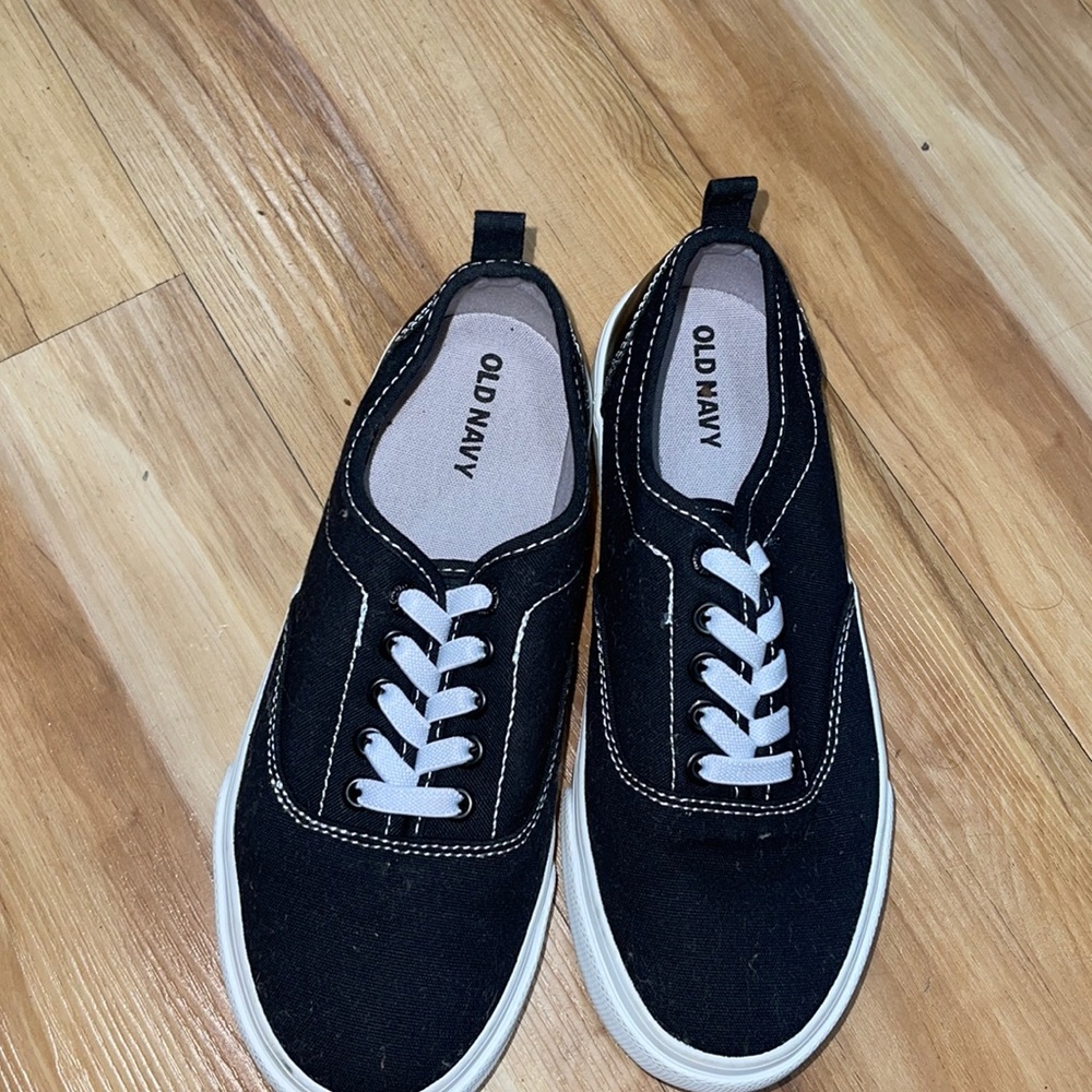 Old Navy girl shoes